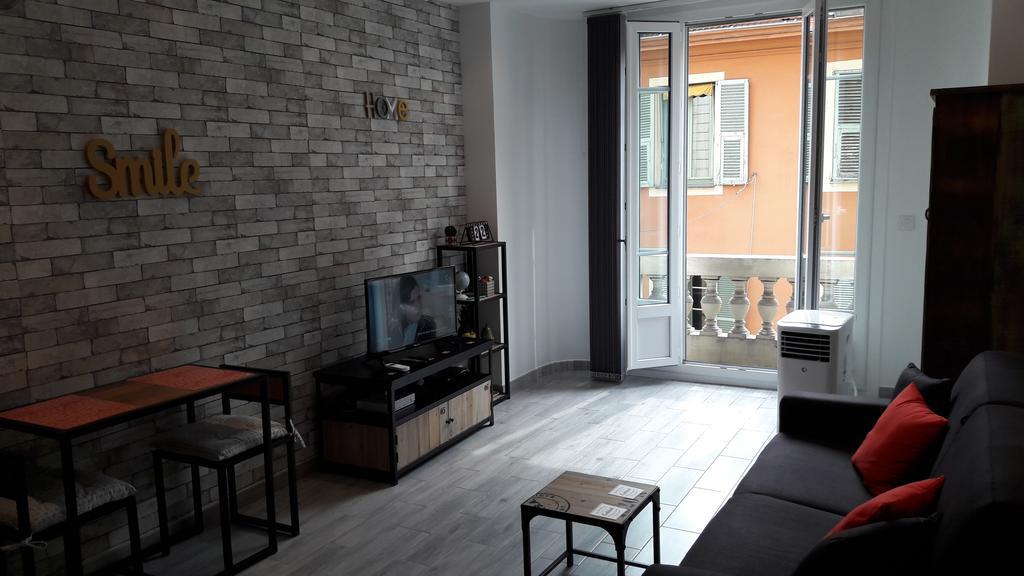 ניס Studio Williams Apartment מראה חיצוני תמונה